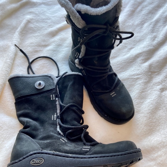 EUC Chaco Belyn Baa Boots, Wmns 9.5, Black/Charcoal Grey - Picture 6 of 7